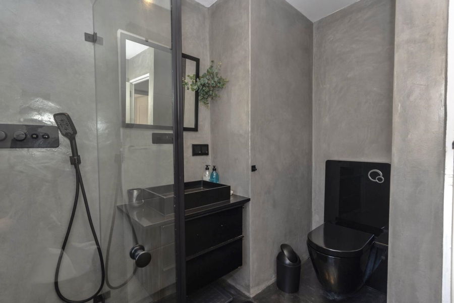 2 Bedroom Property for Sale in Cape Town City Centre Western Cape